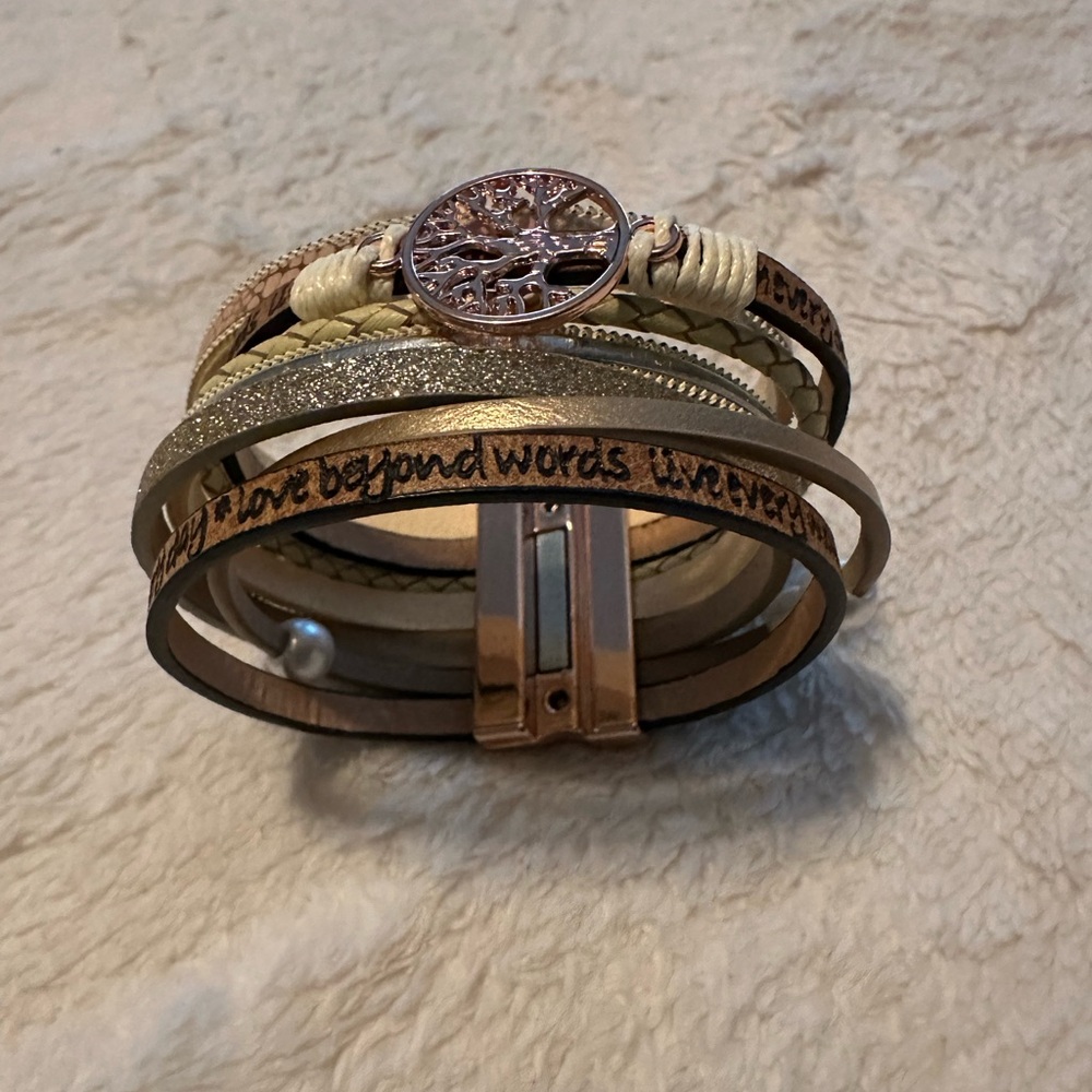 Elegant Gold and Cream Tree of Life Bracelet